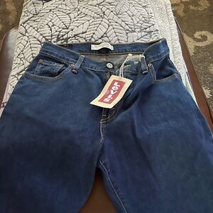 Levi's Women Dark Blue 550 Straight Jeans NWT